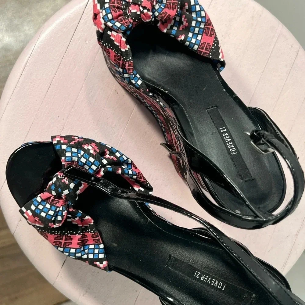 Forever‎ 21,  6” wedge multi color block print  shoes 7 w/ankle strap tie